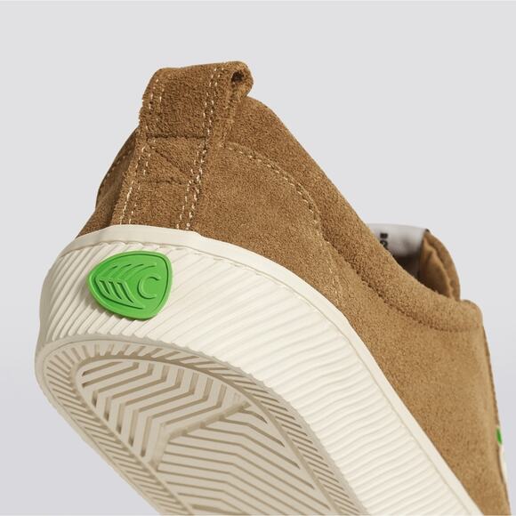 Women's Size 8.5 CARIUMA Unisex OCA Low Camel Suede Sneaker - Picture 4 of 4